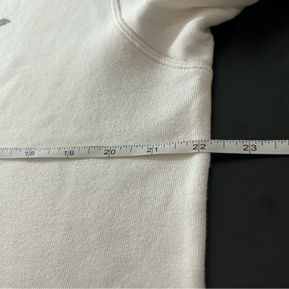 Tommy Hilfiger Crewneck Sweatshirt Cream Navy Size Large Y2K - Picture 5 of 8